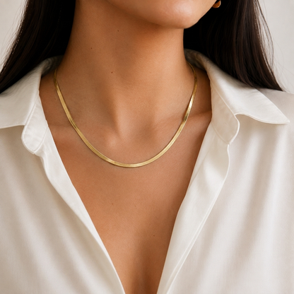 Pythia Herringbone Chain Necklace