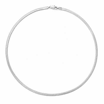 Pythia Herringbone Chain Necklace